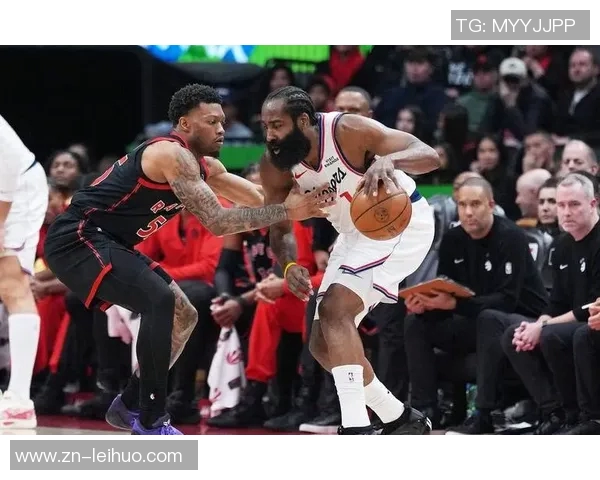 快船在小卡缺阵的情况下逆转猛龙展现强大实力赢得本赛季精彩胜利